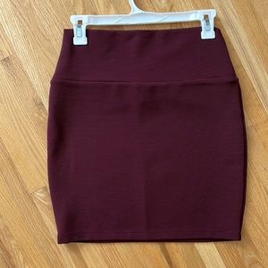 Forever 21 Medium Burgundy bodycon skirt